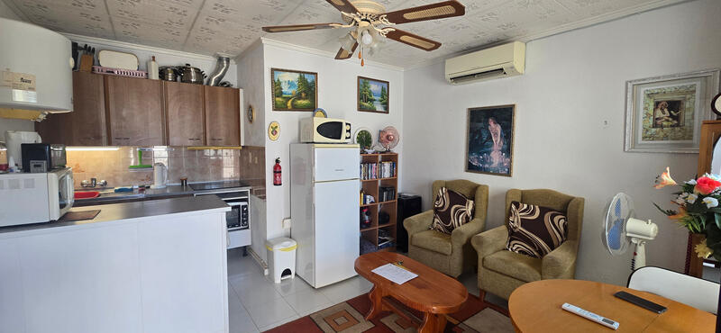 2 slaapkamer Villa Te koop 2 slaapkamer Villa Te koop