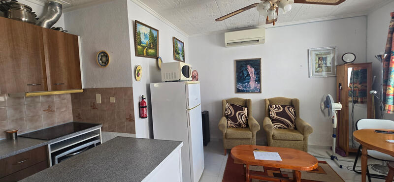 2 slaapkamer Villa Te koop 2 slaapkamer Villa Te koop