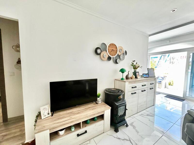 3 slaapkamer Gezinswoning Te koop