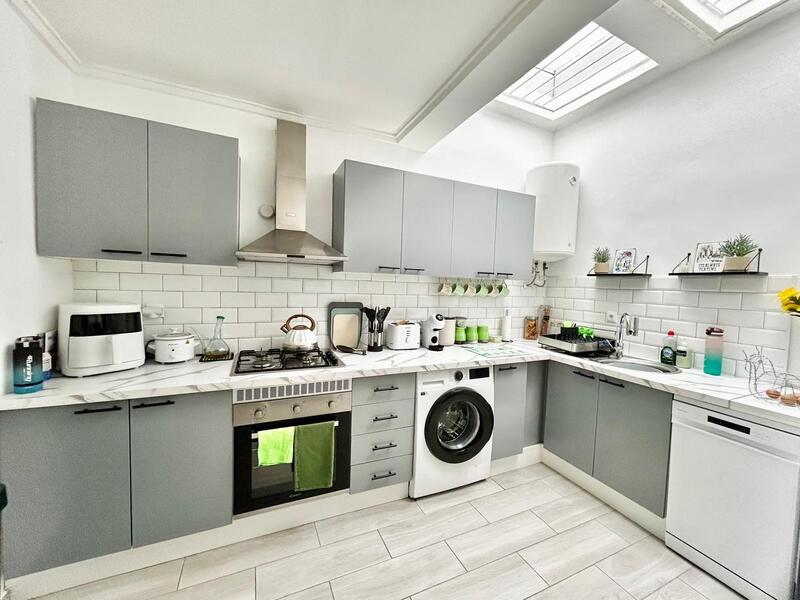 3 slaapkamer Gezinswoning Te koop