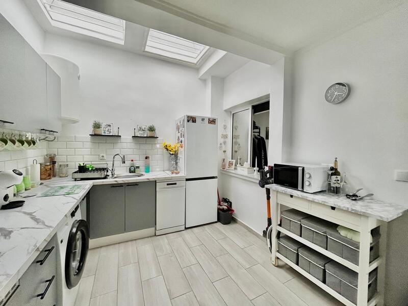 3 slaapkamer Gezinswoning Te koop