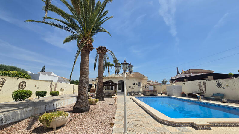 3 slaapkamer Villa Te koop