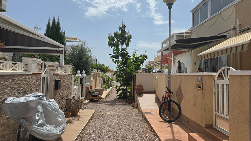 1 bedroom Villa for sale