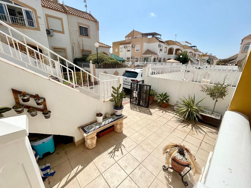 2 bedroom Villa for sale 2 bedroom Villa for sale