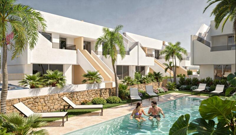 Villa for sale in Pilar de la Horadada, Alicante