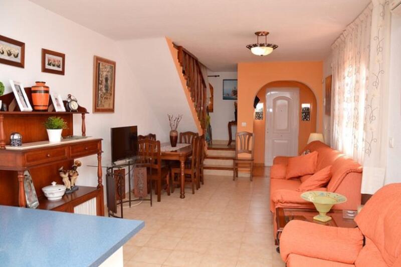 2 Cuarto Villa en venta