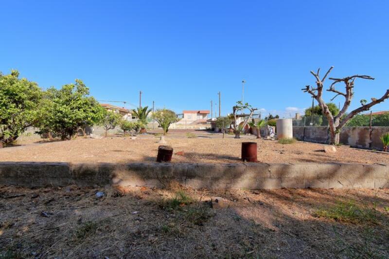 Land for sale in Los Urrutias, Murcia
