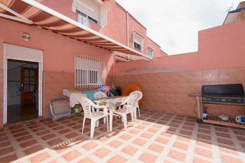 3 Cuarto Villa en venta