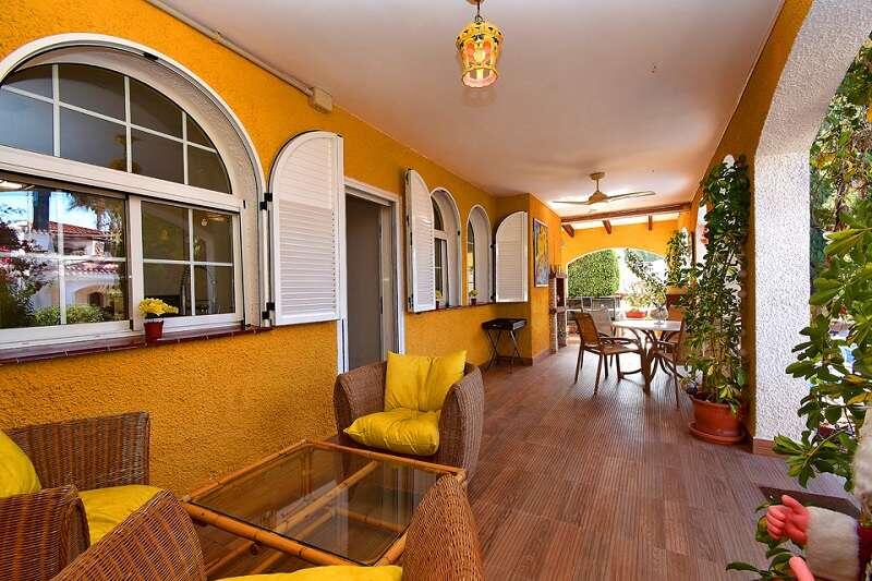 2 Cuarto Villa en venta