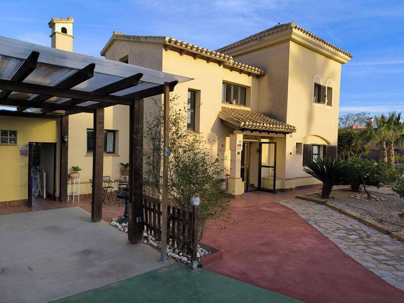 Villa for sale in Fuente Alamo, Murcia