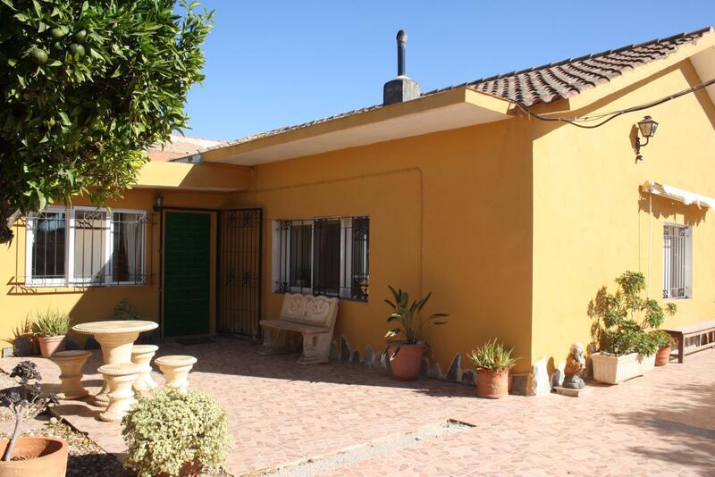 4 Cuarto Villa en venta