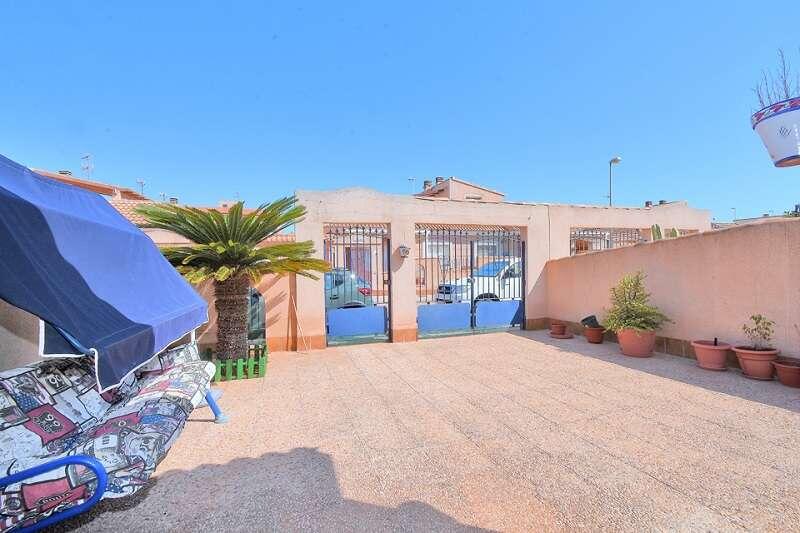 3 Cuarto Villa en venta