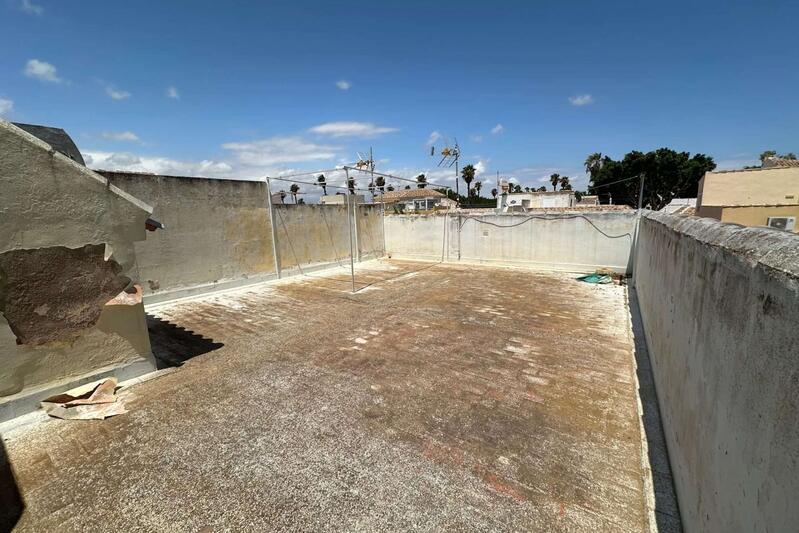 2 Cuarto Villa en venta