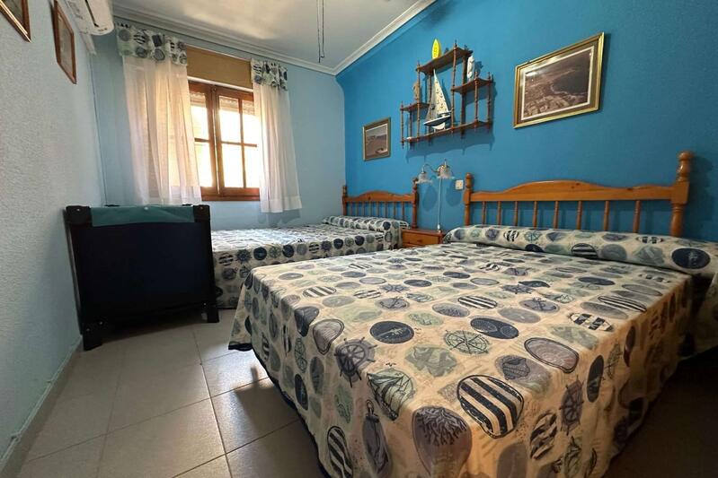 2 Cuarto Villa en venta