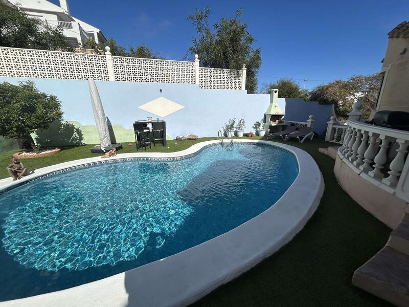4 slaapkamer Villa Te koop