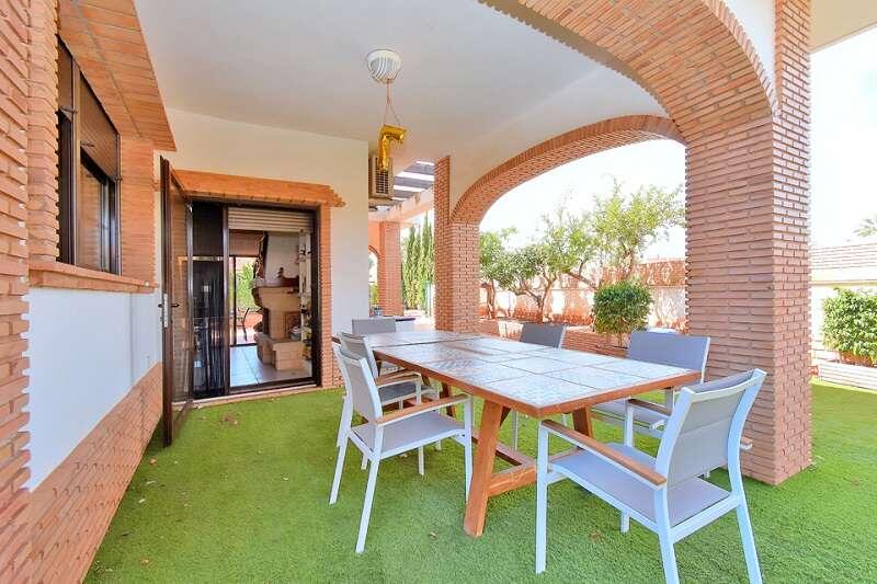 5 Schlafzimmer Villa zu verkaufen