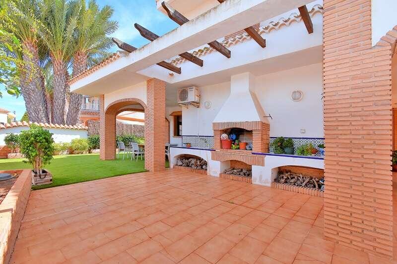 5 Schlafzimmer Villa zu verkaufen