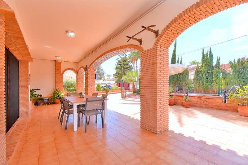 5 Schlafzimmer Villa zu verkaufen