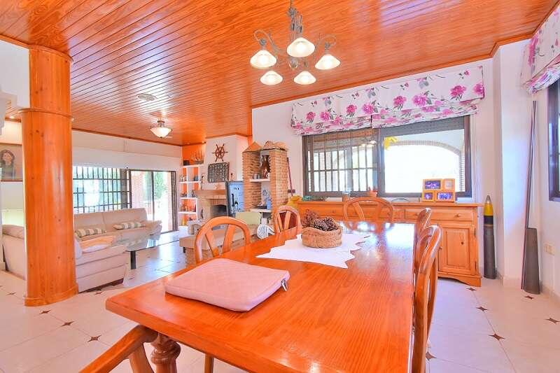5 Schlafzimmer Villa zu verkaufen