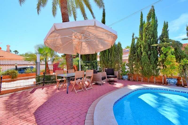 5 Schlafzimmer Villa zu verkaufen