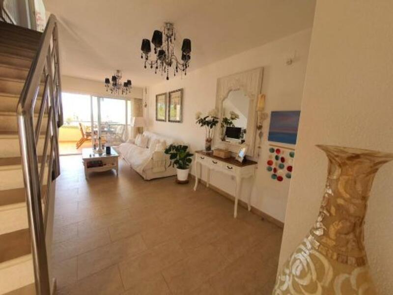 3 bedroom Apartment for sale
