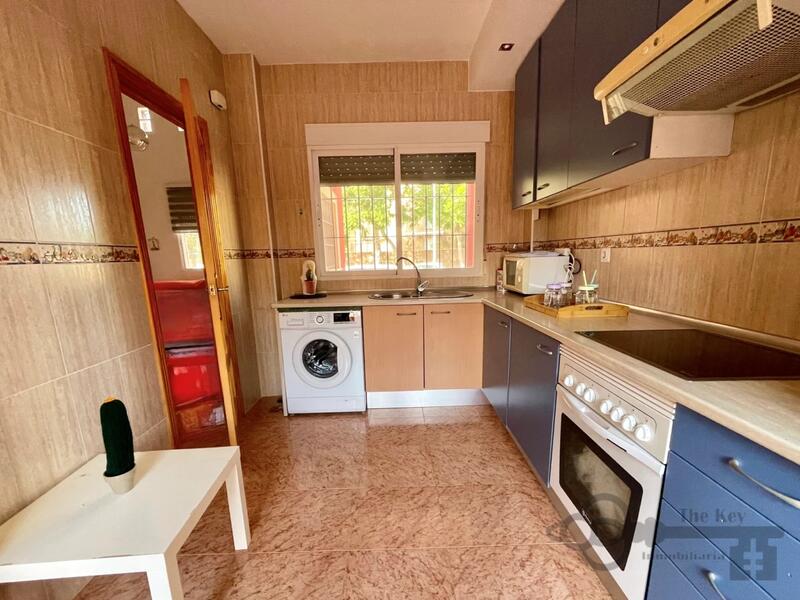 3 спальная комната вилла продается