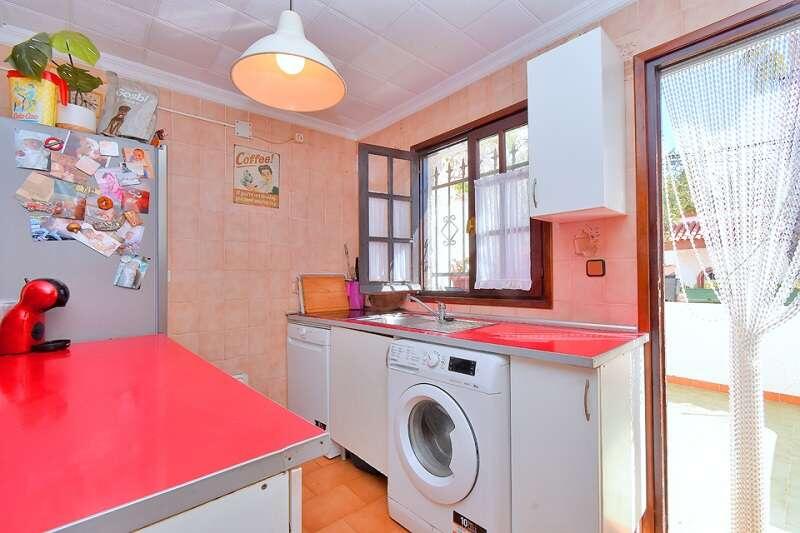 2 спальная комната вилла продается