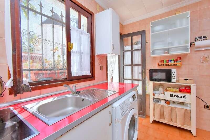 2 спальная комната вилла продается