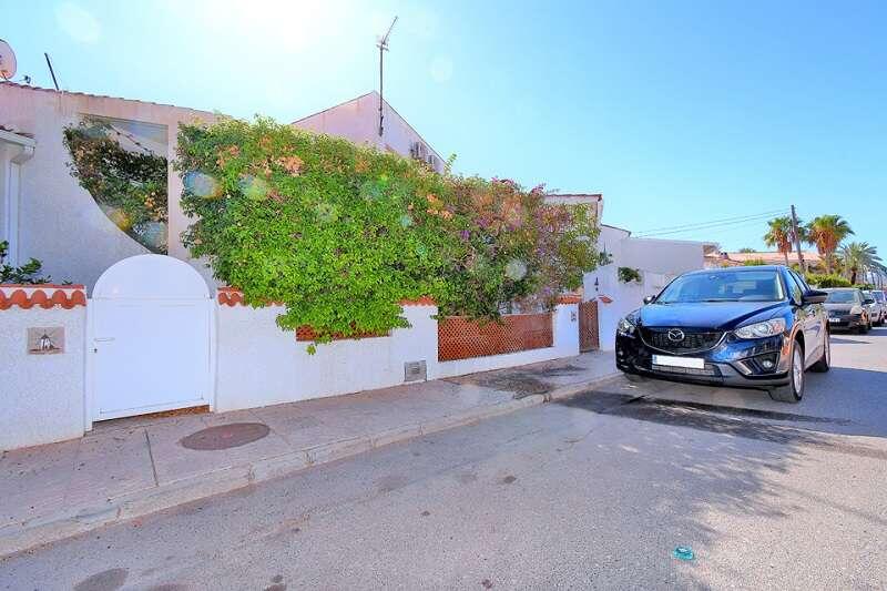 2 спальная комната вилла продается