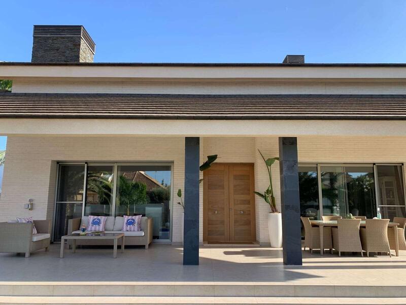 4 slaapkamer Villa Te koop