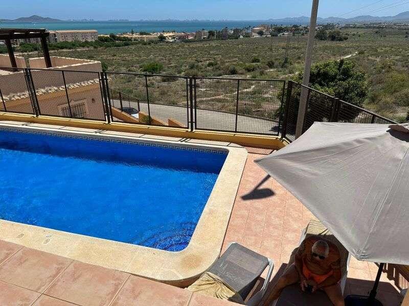 3 chambre Villa à vendre 3 chambre Villa à vendre