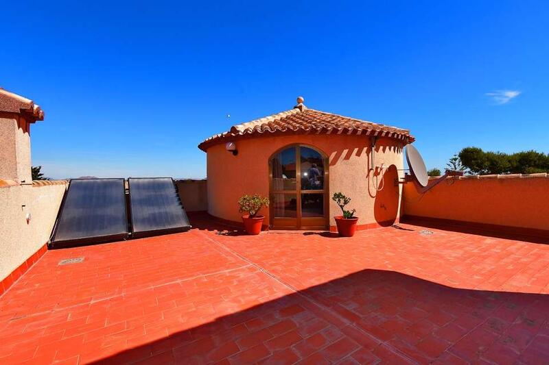 3 slaapkamer Villa Te koop 3 slaapkamer Villa Te koop