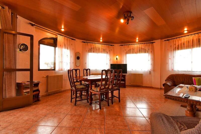 3 slaapkamer Villa Te koop 3 slaapkamer Villa Te koop