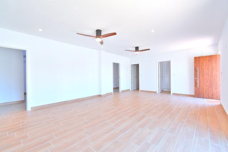 3 slaapkamer Appartement Te koop 3 slaapkamer Appartement Te koop