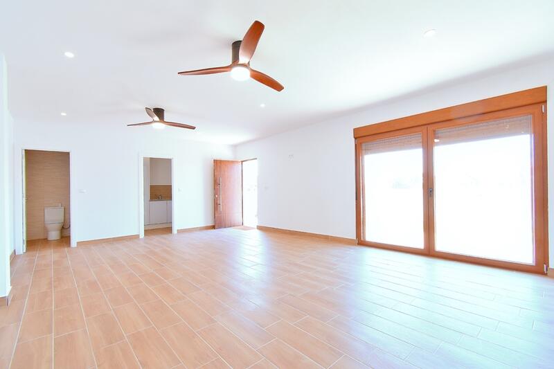 3 slaapkamer Appartement Te koop 3 slaapkamer Appartement Te koop