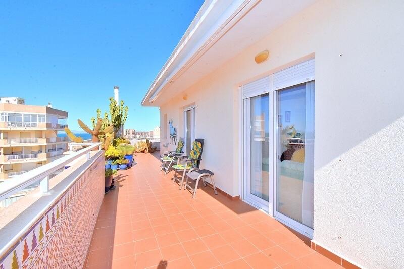 3 bedroom Apartment for sale