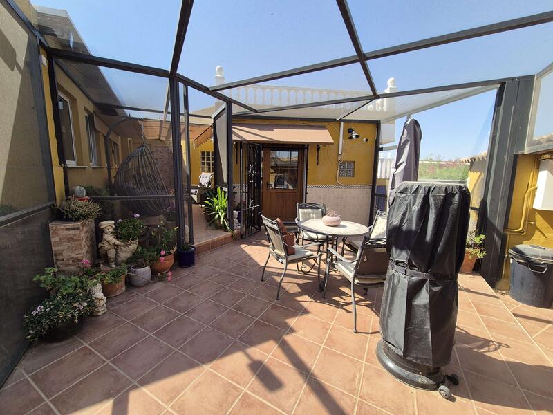 4 Cuarto Villa en venta