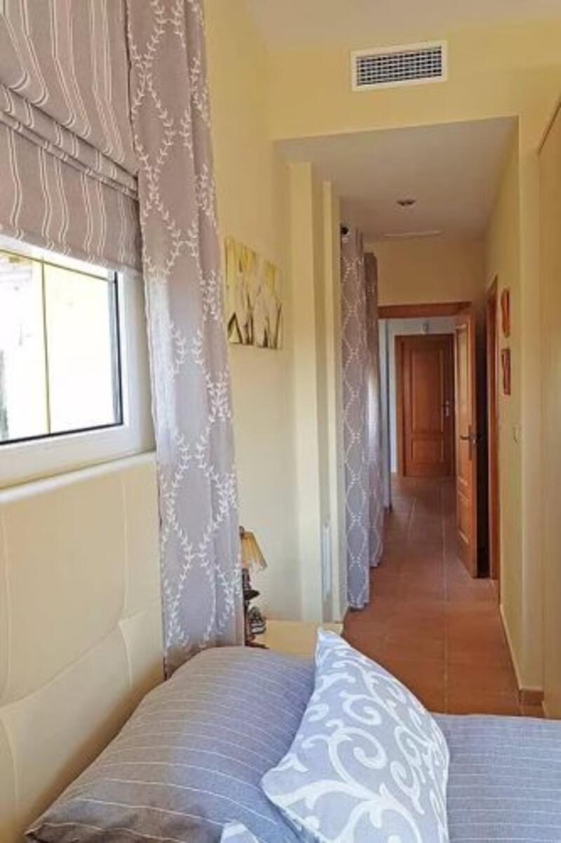 4 Cuarto Villa en venta