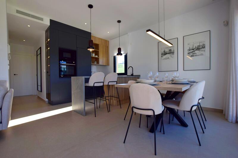 2 slaapkamer Appartement Te koop 2 slaapkamer Appartement Te koop