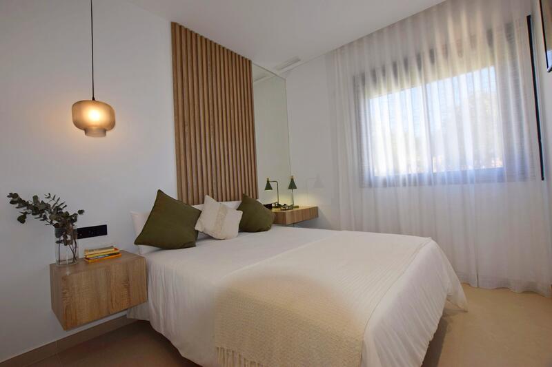 2 slaapkamer Appartement Te koop 2 slaapkamer Appartement Te koop