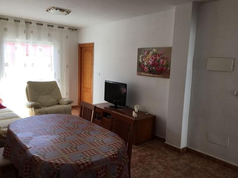 3 slaapkamer Gezinswoning Te koop