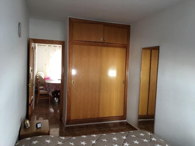 3 slaapkamer Gezinswoning Te koop