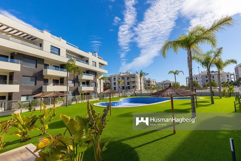 Apartment for sale in Villamartin, Alicante