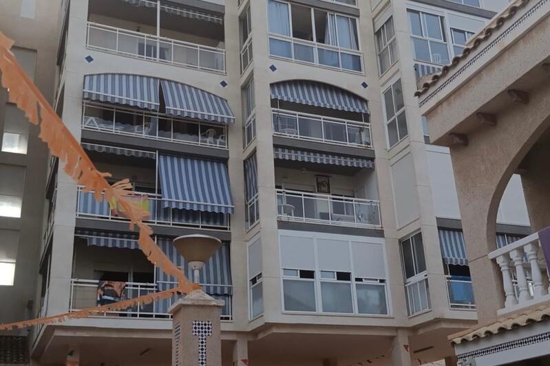 Apartment for sale in Los Arenales del Sol, Alicante Apartment for sale in Los Arenales del Sol, Alicante
