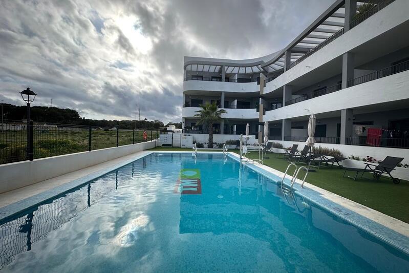 Appartement zu verkaufen in Mil Palmeras, Alicante