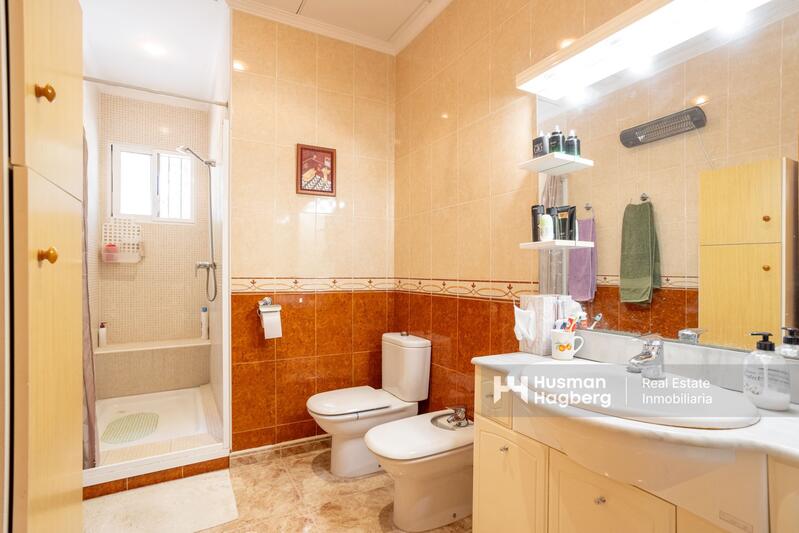 5 bedroom Villa for sale 5 bedroom Villa for sale