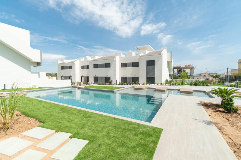 Apartamento en venta en Torrevieja, Alicante