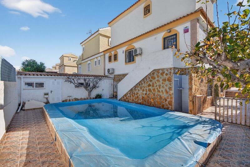 6 Schlafzimmer Villa zu verkaufen 6 Schlafzimmer Villa zu verkaufen