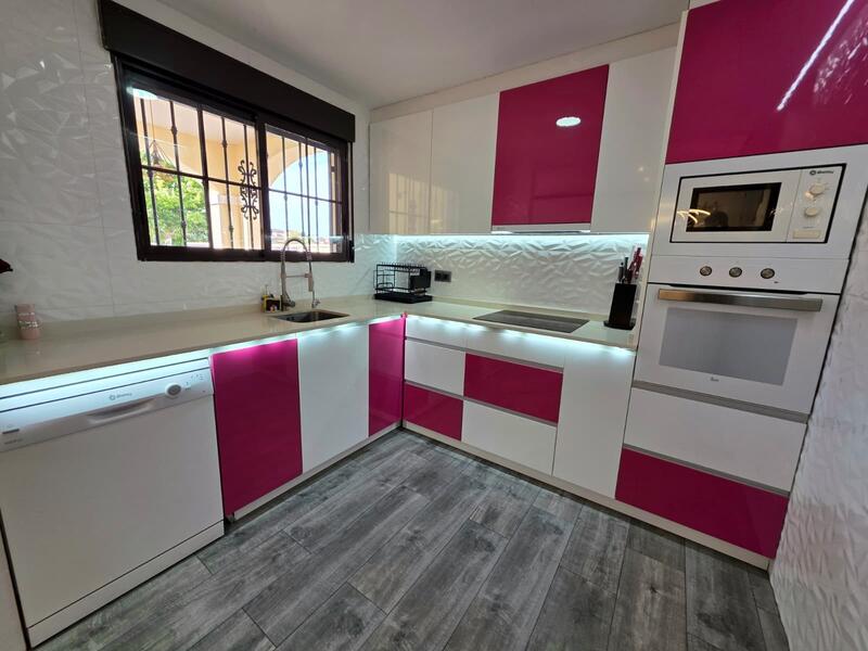 3 bedroom Villa for sale 3 bedroom Villa for sale