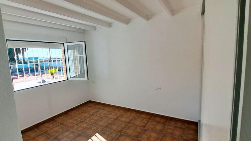 3 Schlafzimmer Landhaus zu verkaufen 3 Schlafzimmer Landhaus zu verkaufen